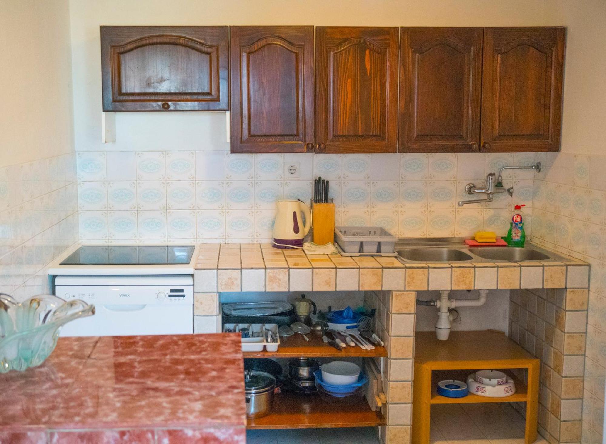 The Sea House Apartments Vis Room photo