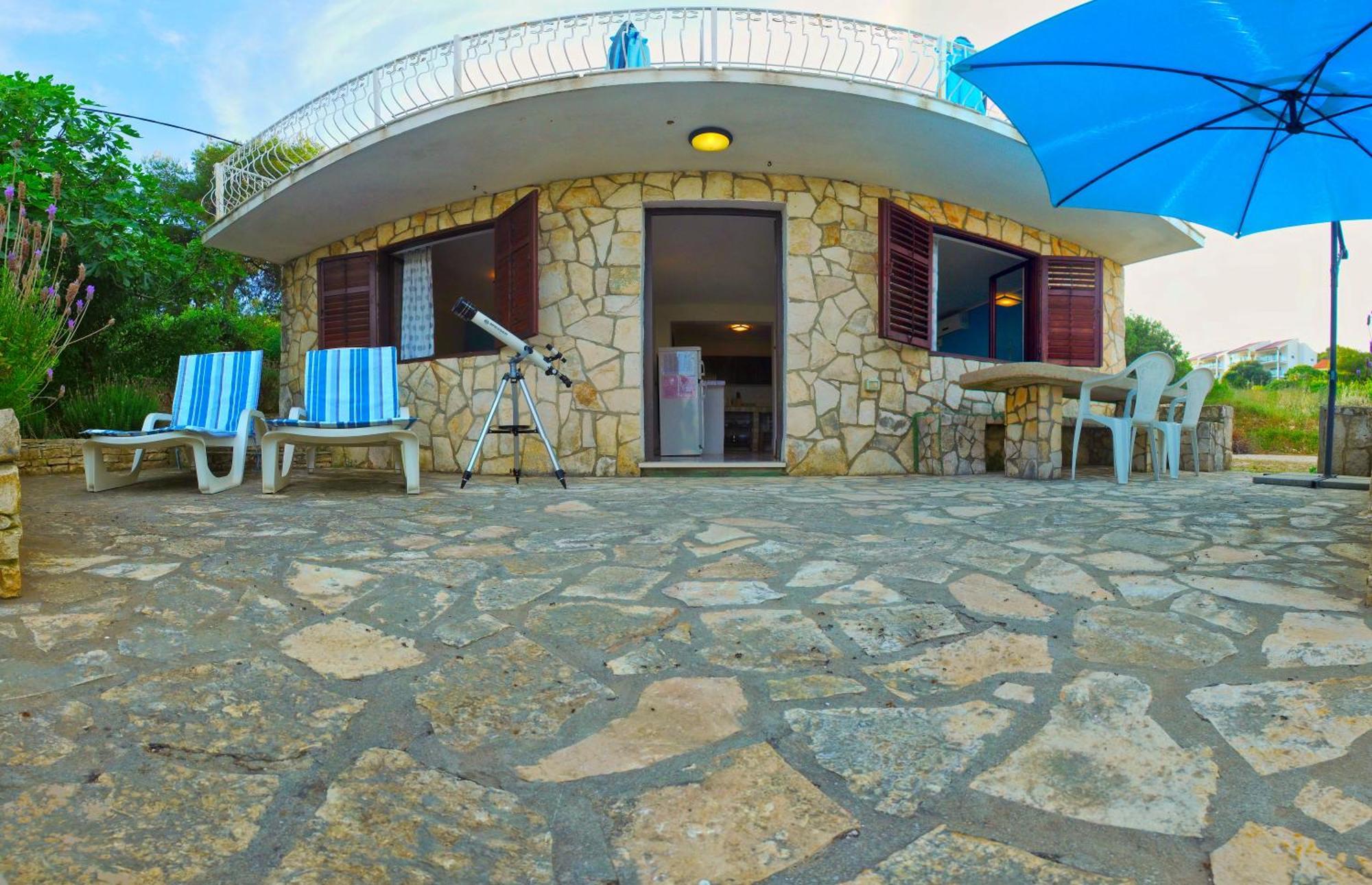 The Sea House Apartments Vis Room photo